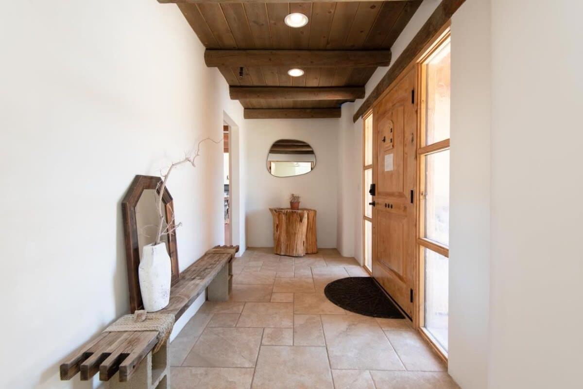 Renovated Lodge - Room 2 With Pool Access جوشوا تري المظهر الخارجي الصورة