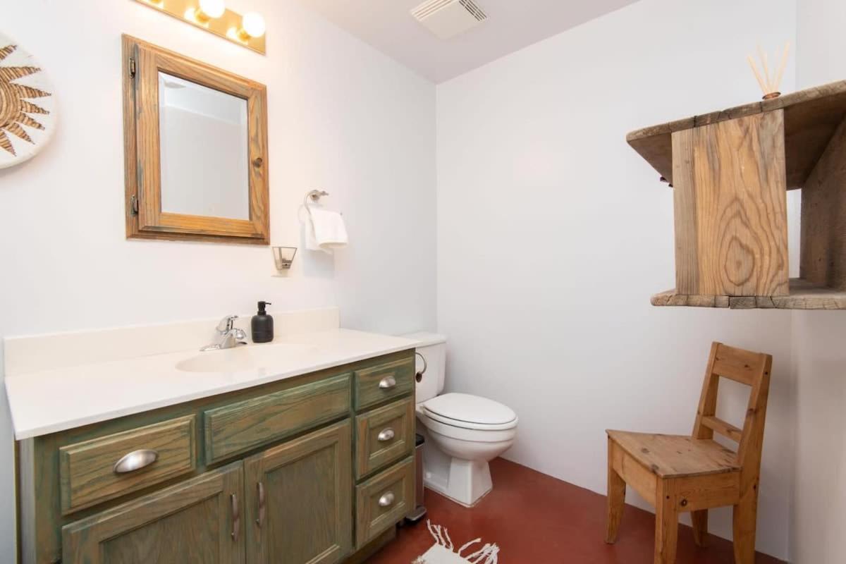 Renovated Lodge - Room 2 With Pool Access جوشوا تري المظهر الخارجي الصورة