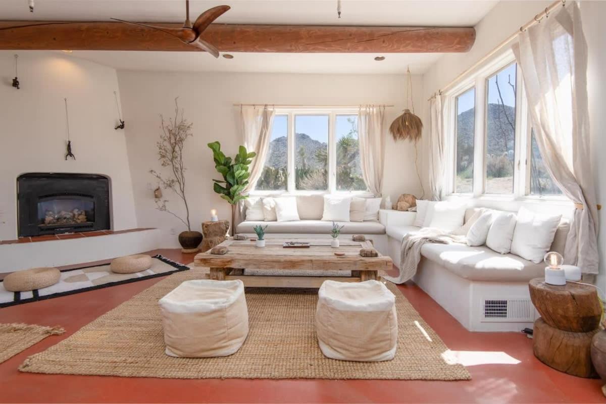 Renovated Lodge - Room 2 With Pool Access جوشوا تري المظهر الخارجي الصورة